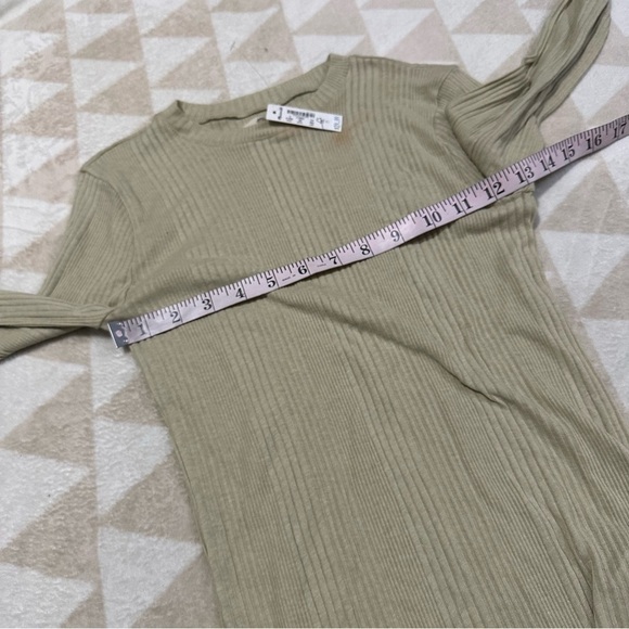 Madewell Variegated Ribbed Crewneck Long-Sleeve Tee pale lichen - Picture 6 of 8